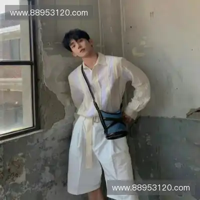 朱蓉维